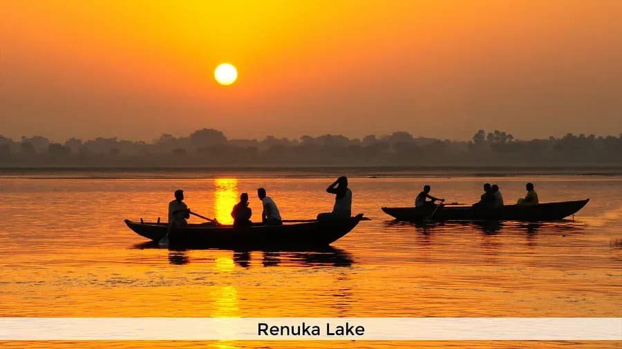 hotels in nahan near renuka lake