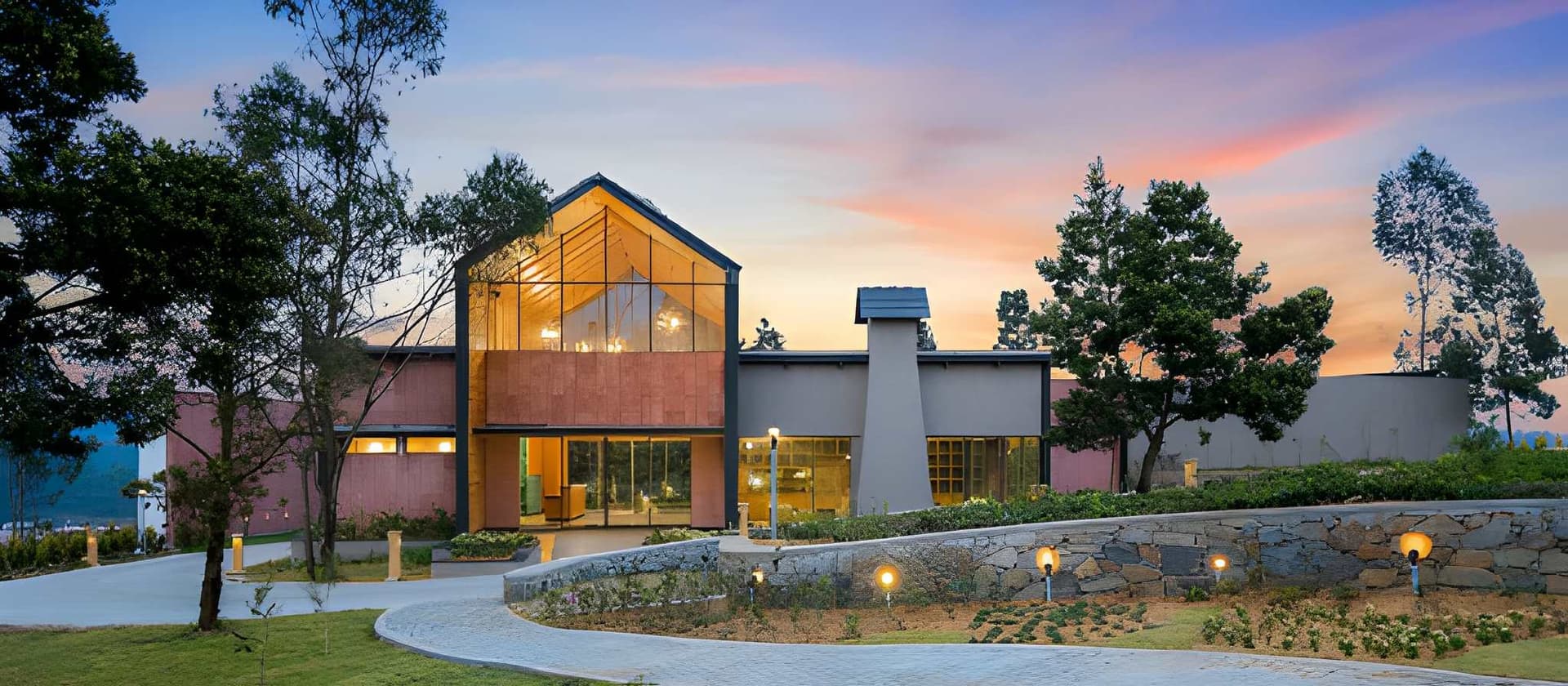 WelcomHeritage Ayatana - Ooty