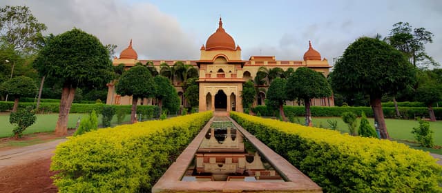 WelcomHeritage Shivavilas Palace - Hampi