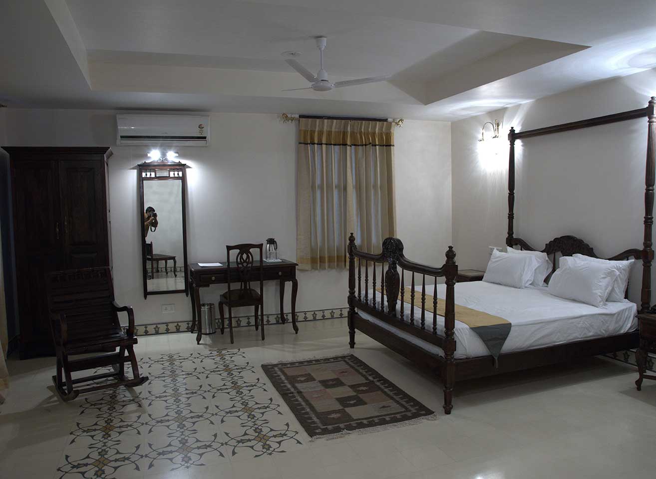 WelcomHeritage Sirsi Haveli, Jaipur - Deluxe Room