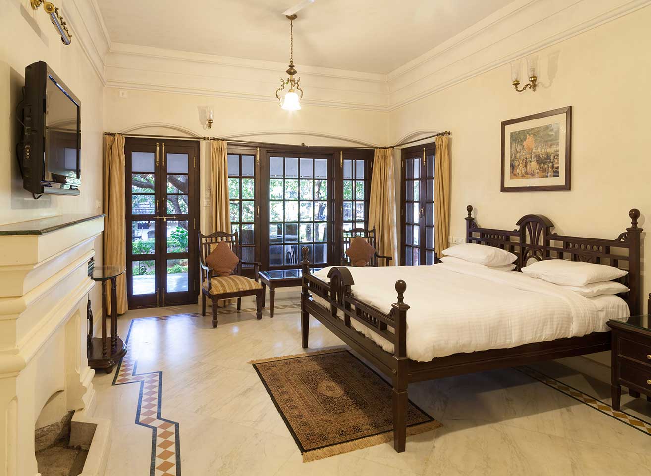 Best Hotel in Pachmarhi Heritage hotels in pachmarhi