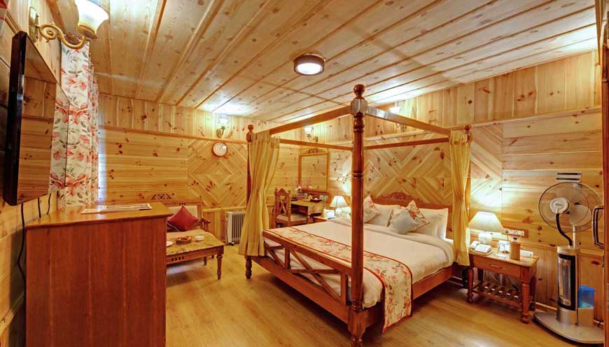 WelcomHeritage Urvashi's Retreat, Manali - Standard Room