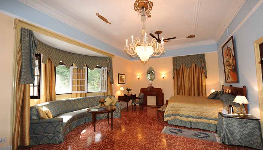 WelcomHeritage Taragarh Palace- Heritage Suite 